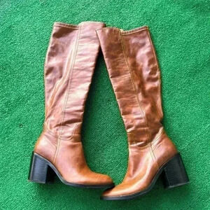Jeffrey Campbell